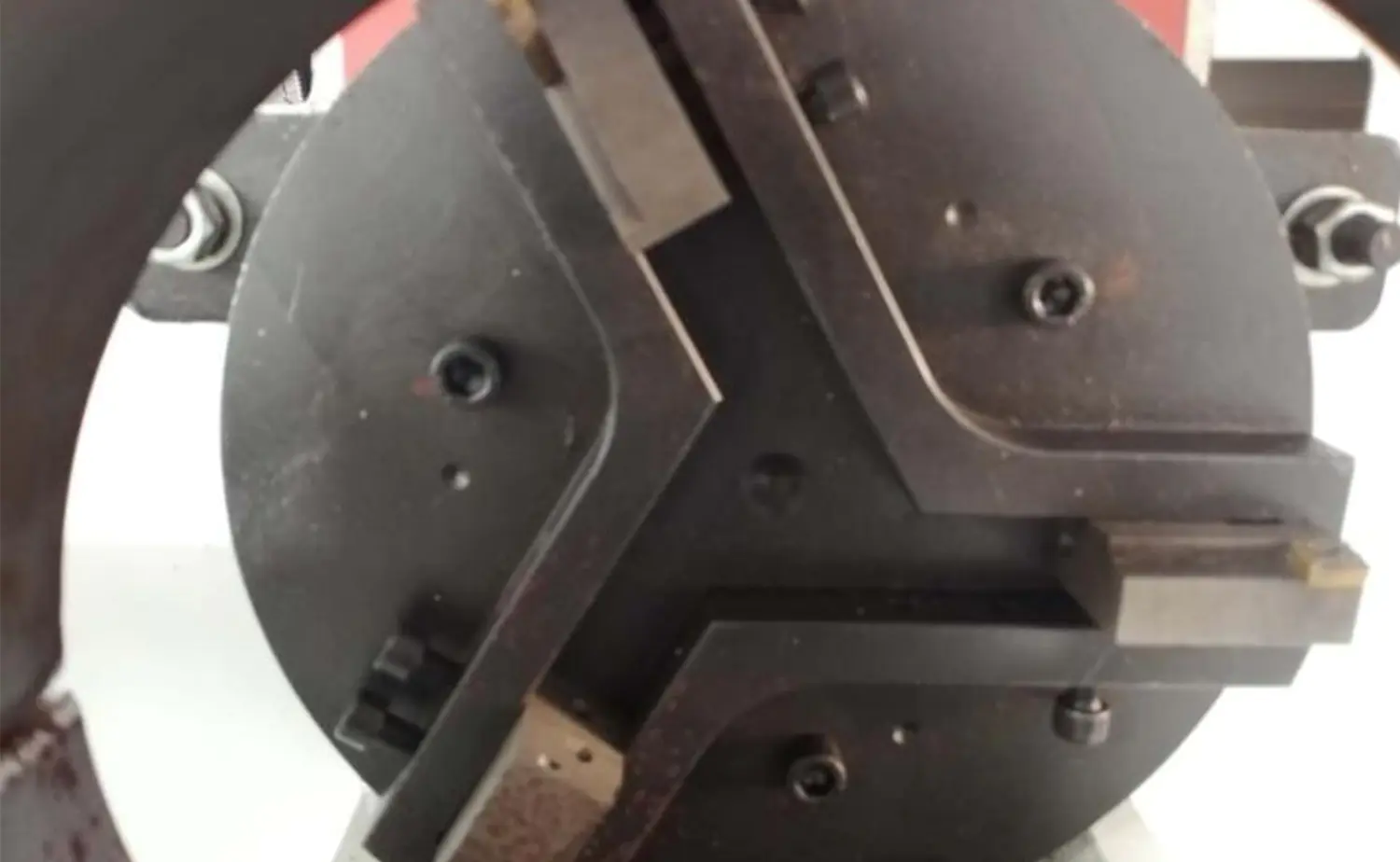 EF PV2-serie afschuinmachine met enkele balhoofdbuis voor metalen buizen EF PV2-serie afschuinmachine met enkele balhoofdbuis voor metalen buizen