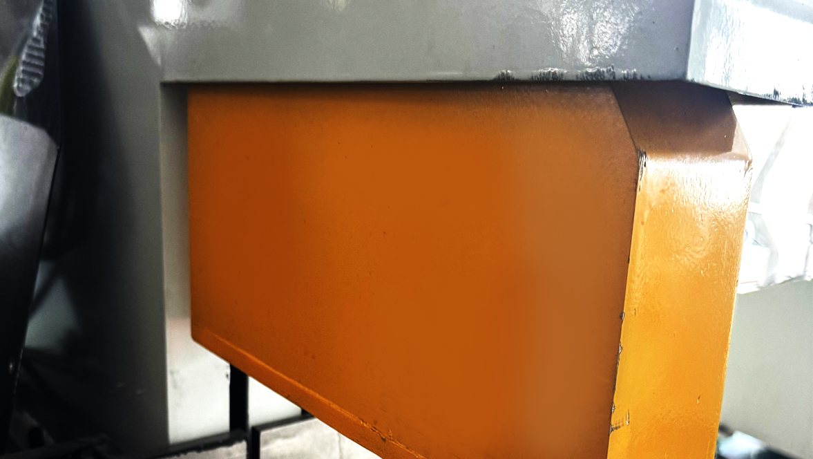 ESH horizontale semi-automatische aluminium snijmachine ESH horizontale semi-automatische aluminium snijmachine
