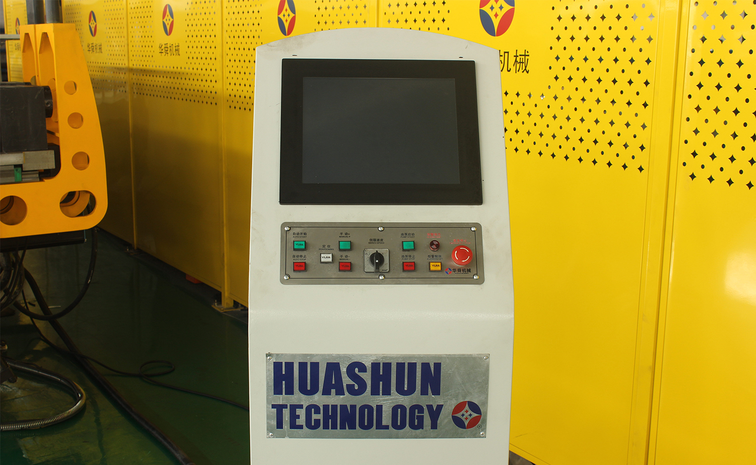 CNC M-serie volautomatische buisbuigmachine met meerdere radiussen CNC M-serie volautomatische buisbuigmachine met meerdere radiussen